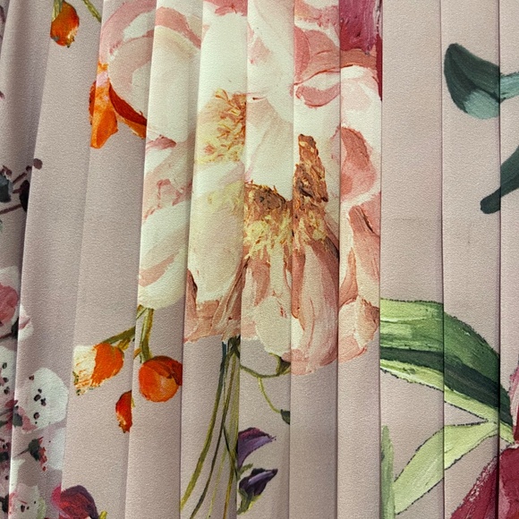 Ted Baker Esperan Serenity Pleated Dress - Picture 8 of 8